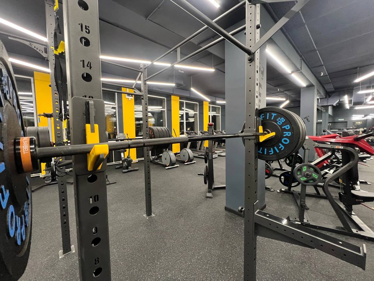 Фитнес-клуб "HIT FITNESS"
