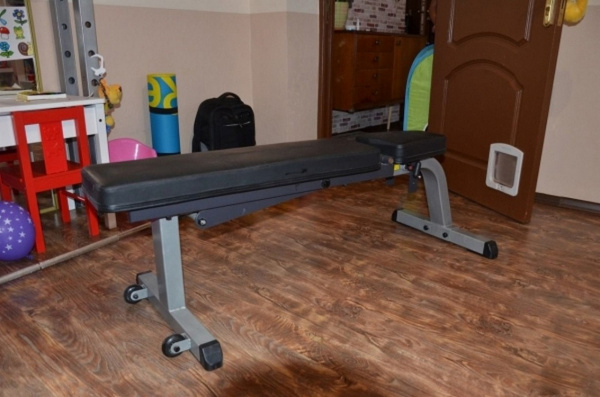 Регулируемая скамья Body Solid GFI_21