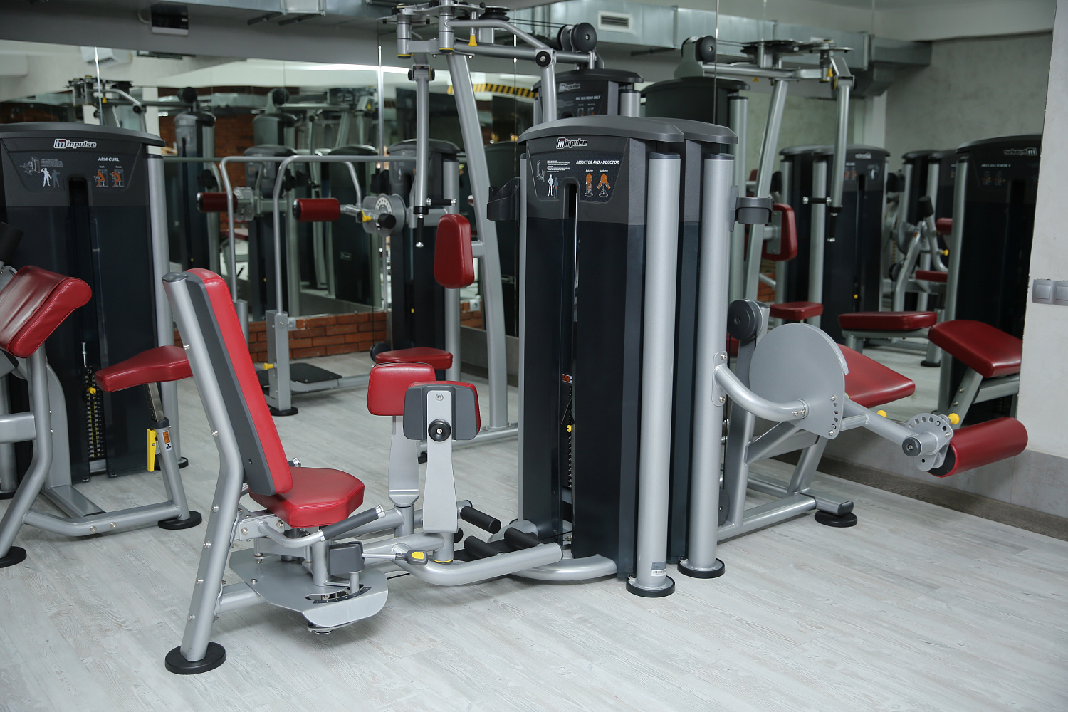 Фитнес-клуб "Unique one Health & Fitness"